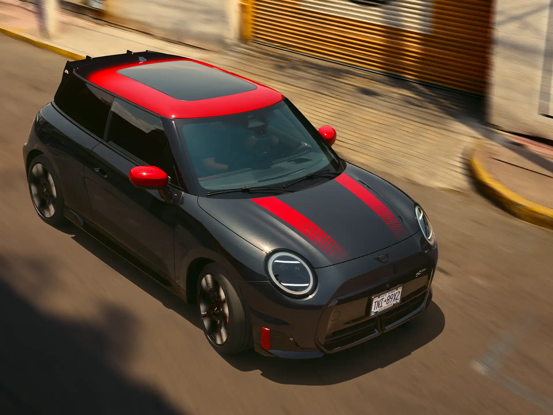 MINI John Cooper Works – J01 JCW toppvisning